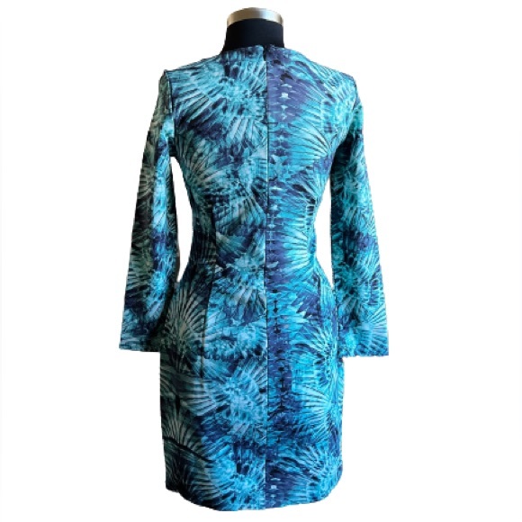 Presley Skye Long Sleeve Bodycon Dress Size Medium - Picture 4 of 6